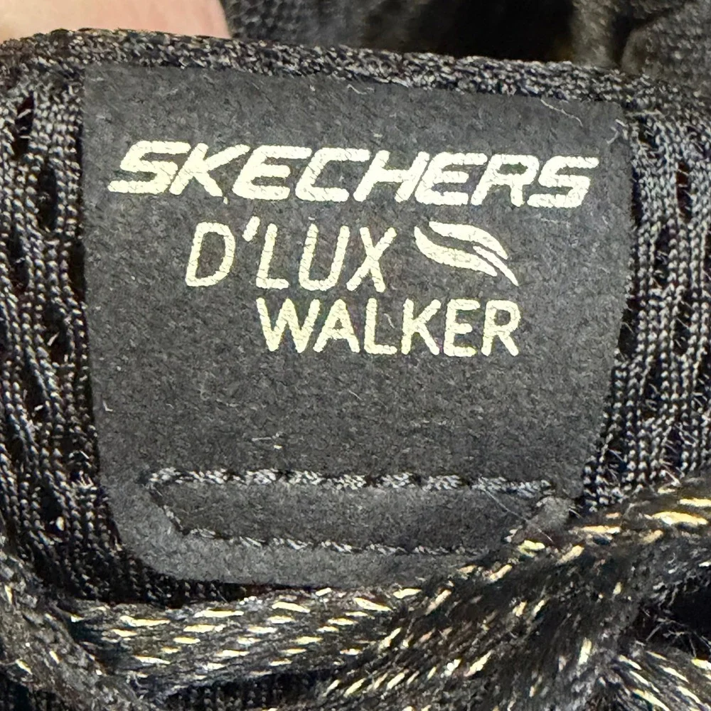 Skechers DLux Walker Relaxed Fit Black Gold Glitter Sneakers Womens 149358